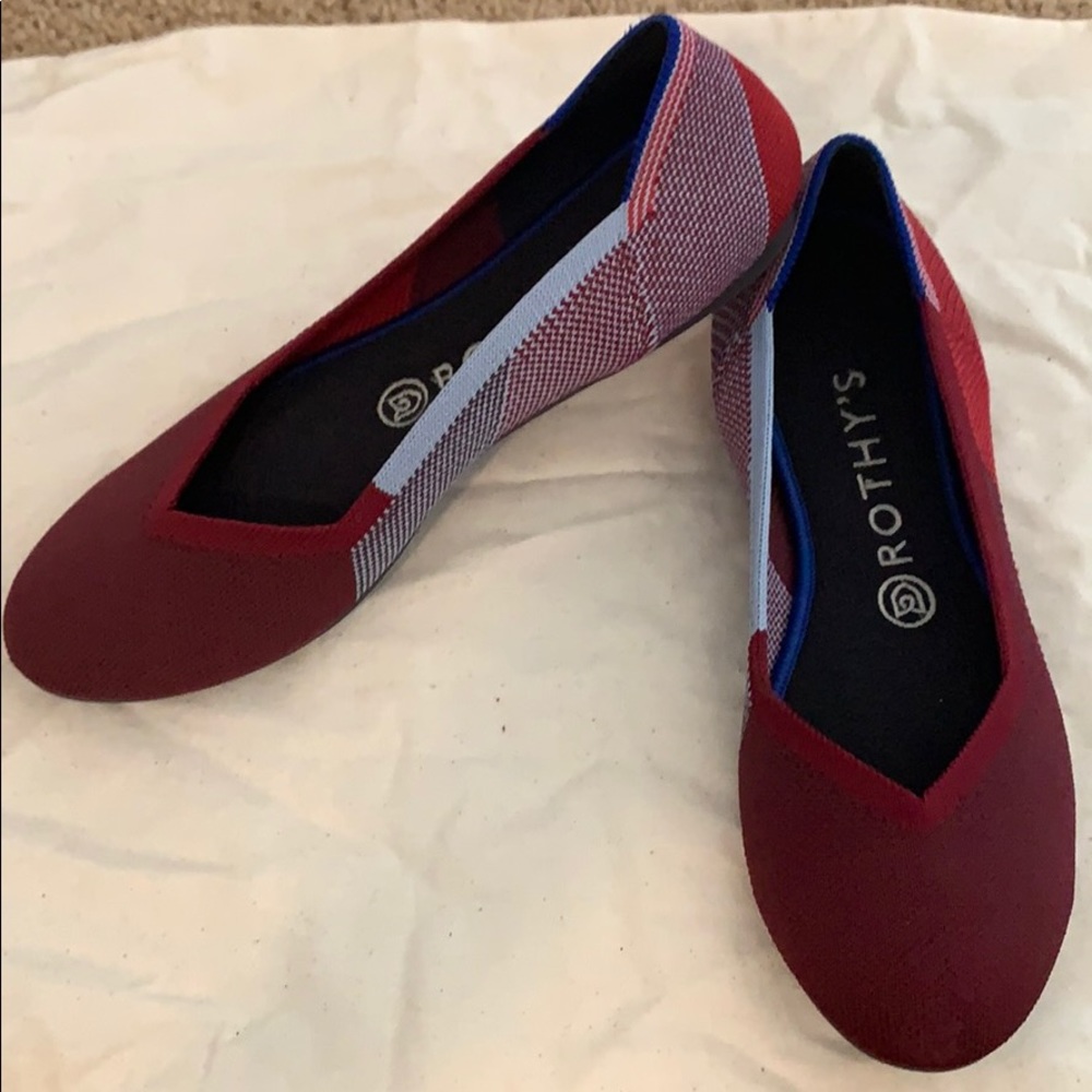 Beautiful Rothy’s Slip Ons - size 7.5